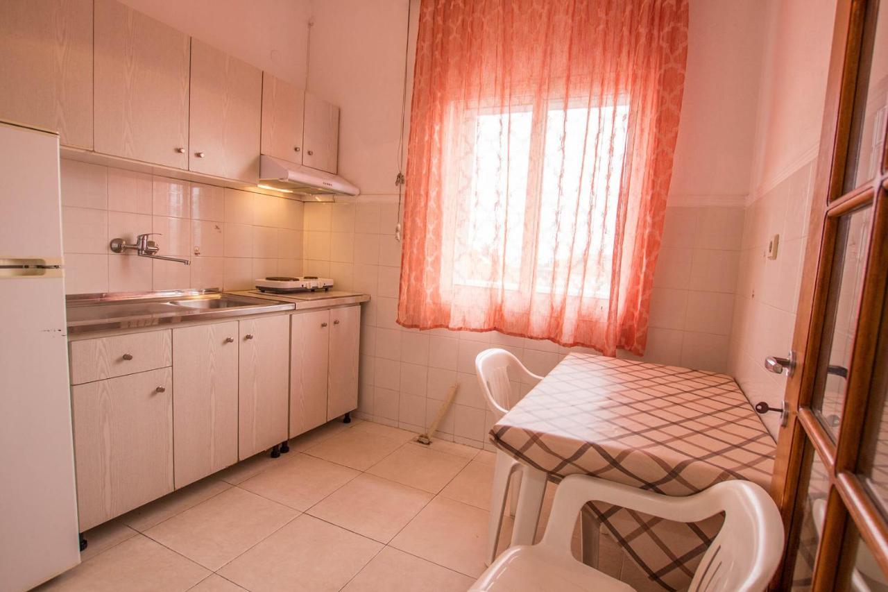 George Laz Rooms Vrasná المظهر الخارجي الصورة