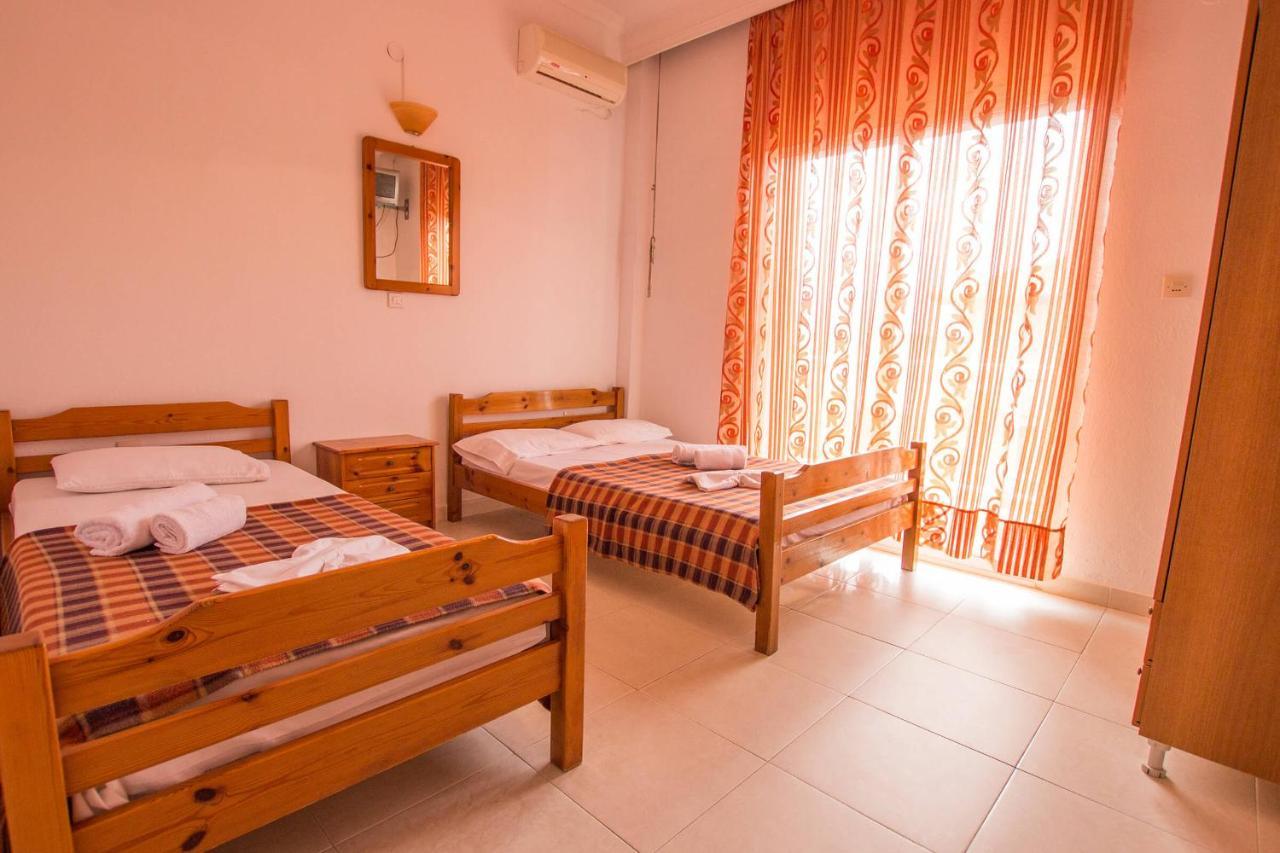 George Laz Rooms Vrasná المظهر الخارجي الصورة